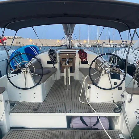 Aurora Sailing Getaway 2 Or Day Cruises In The Greek Islands *